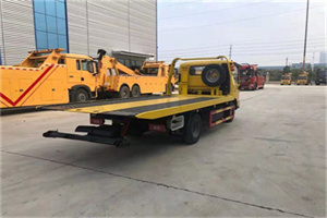 盐田非事故拖车