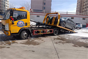 盐田救援拖车费用怎么算